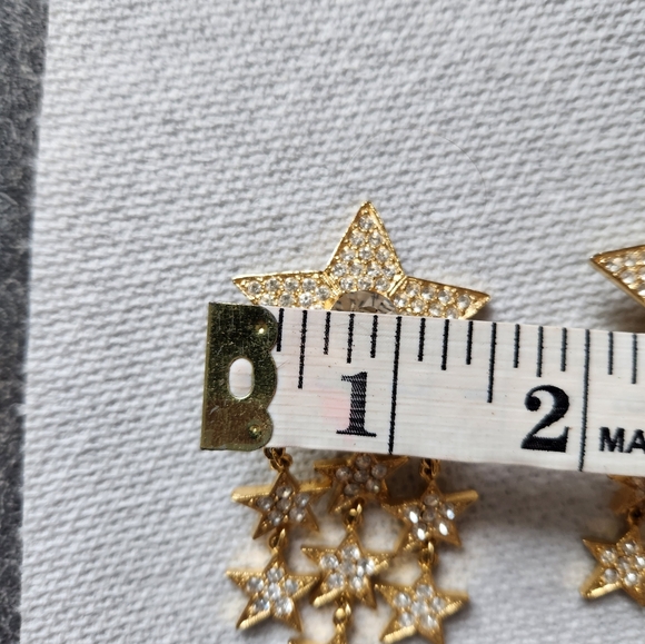 Gold stars with rhinestones clip on earrings - Picture 4 of 5